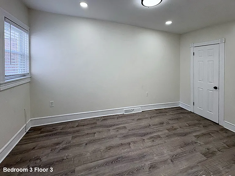 377 S Main St #2 — Photo 9