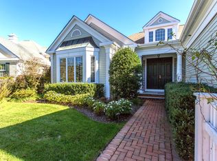 39 Claridge Cir, Manhasset, NY 11030