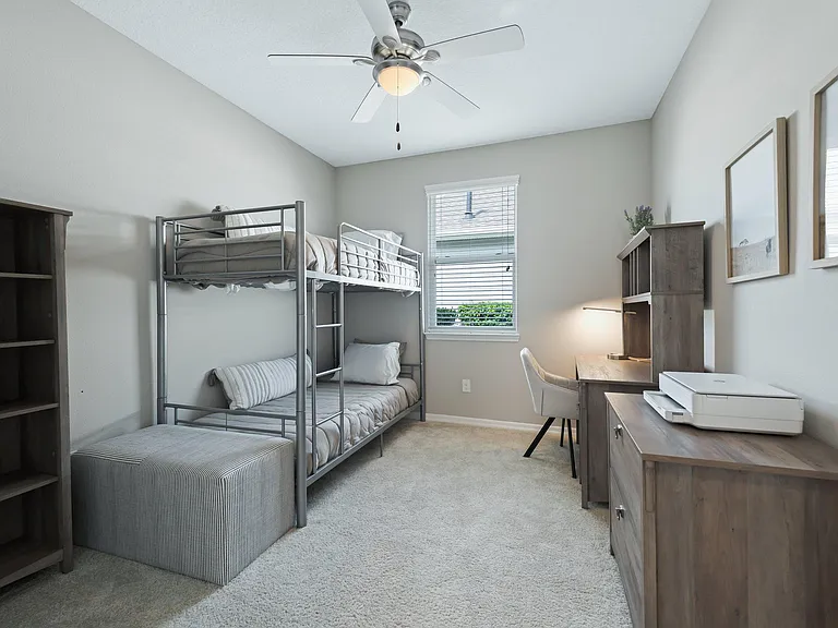 5635 NW 37th Lane Rd — Photo 8