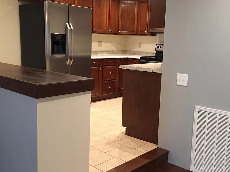 407 Duncan Ave — Photo 16
