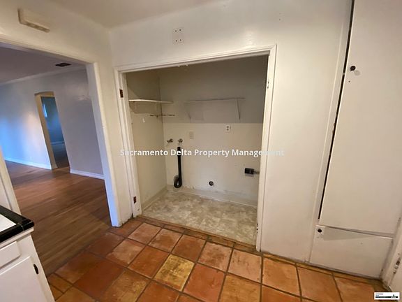5th image of 5324 T St