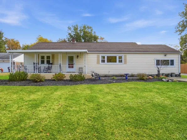 41 Apple Rd, Amelia, OH 45102