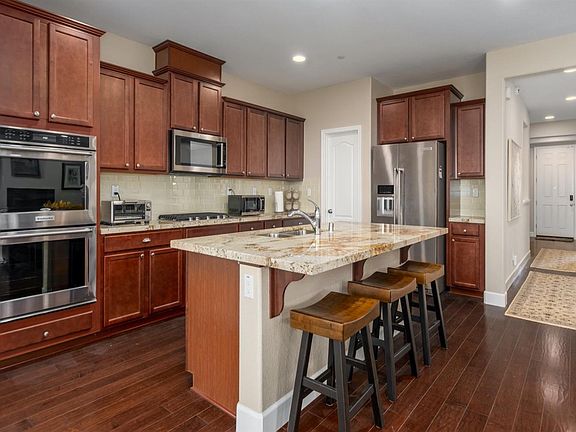 5th image of 1181 Peoria Way