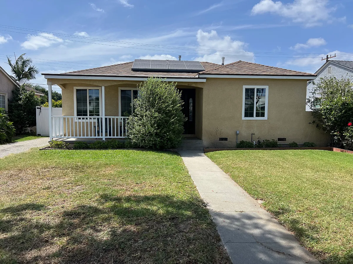 3 bed, 1190 sqft, $4,500 — Photo 1