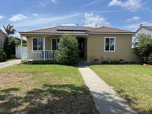 12327 Lakewood Blvd Photo 1
