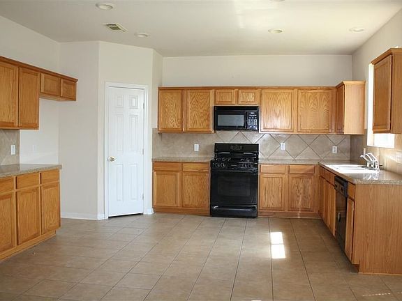 4th image of 12615 Aubreywood Ln