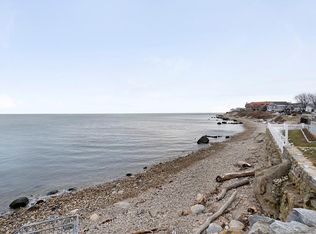 43 Mohican Rd, Old Saybrook, CT 06475