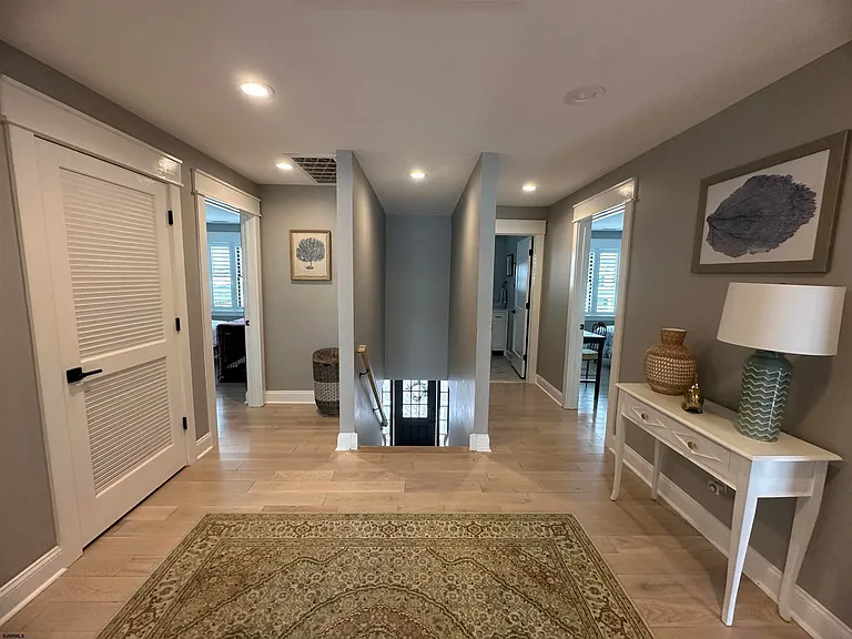 726 W Shore Dr — Photo 21