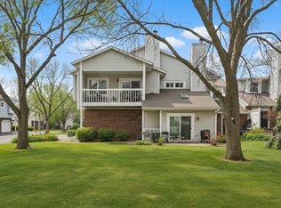 5338 Highpointe Ter, Bloomington, MN 55437