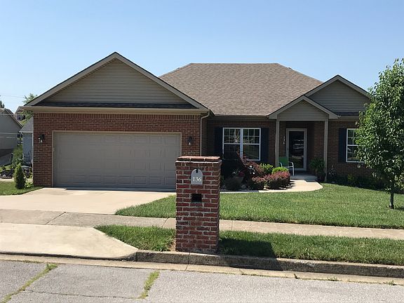 2nd image of 136 Lansdowne Dr