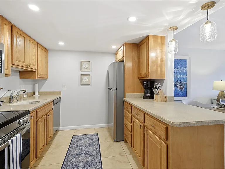 1830 Robalo Dr #B102 — Photo 7
