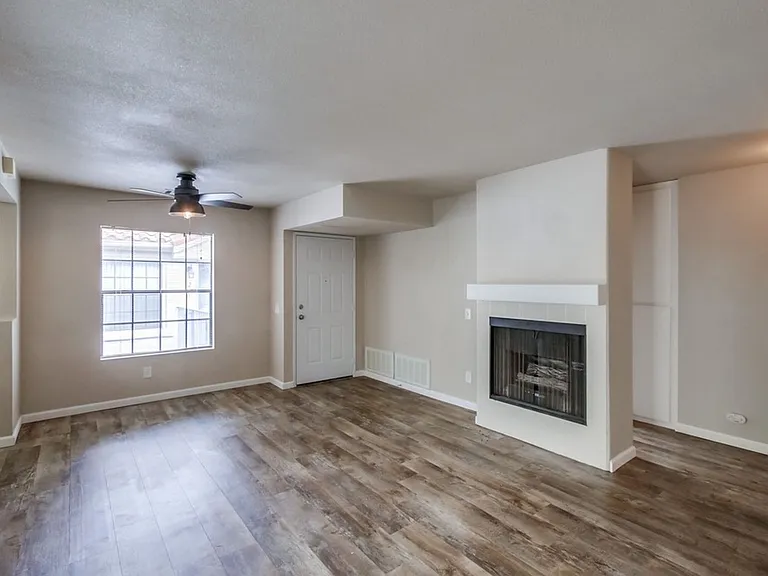 10331 Azuaga St #228 — Photo 7