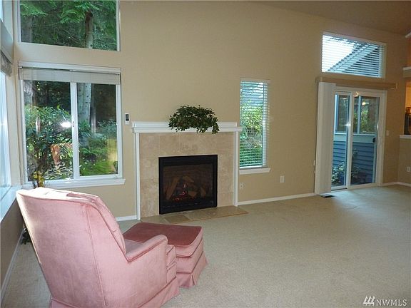 3rd image of 6733 Spinnaker Ln
