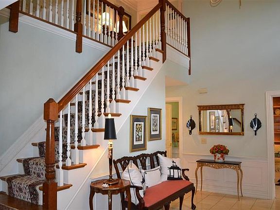 2nd image of 1110 Coventry Woods Dr