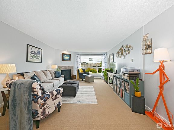 5th image of 9416 1st Avenue NE #419