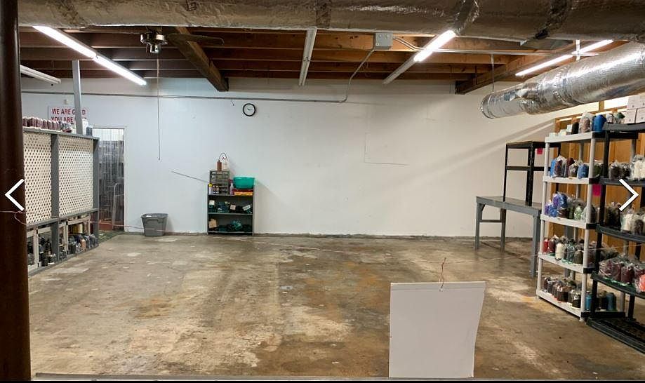 2nd image of 108 S Webb St