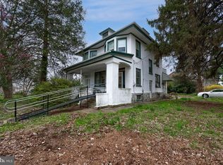 218 Pleasure Rd, Lancaster, PA 17601