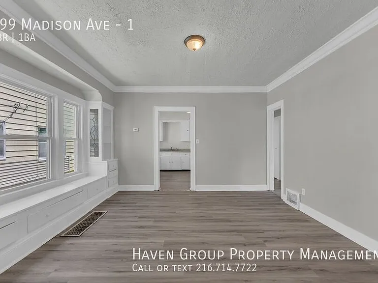 399 Madison Ave #1 — Photo 6