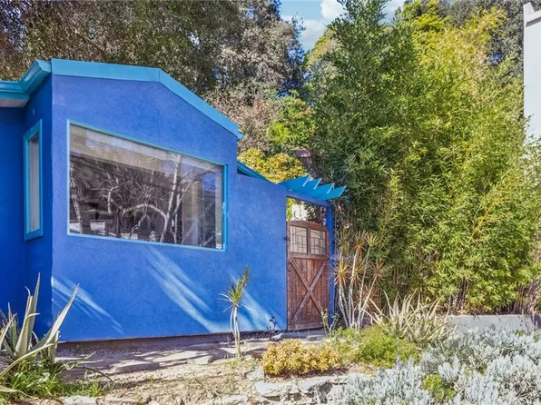 2041 N Beverly Glen Blvd, Los Angeles, CA 90077