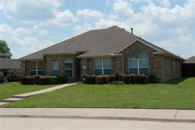 1st image of 1405 Deer Creek Dr