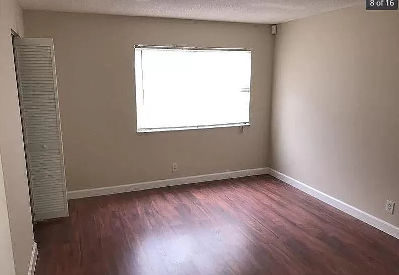 2 bed, 1.5 bath, 940 sqft, $2,000 — Photo 1