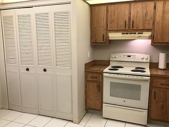 3rd image of 260 NW 76th Avenue #206