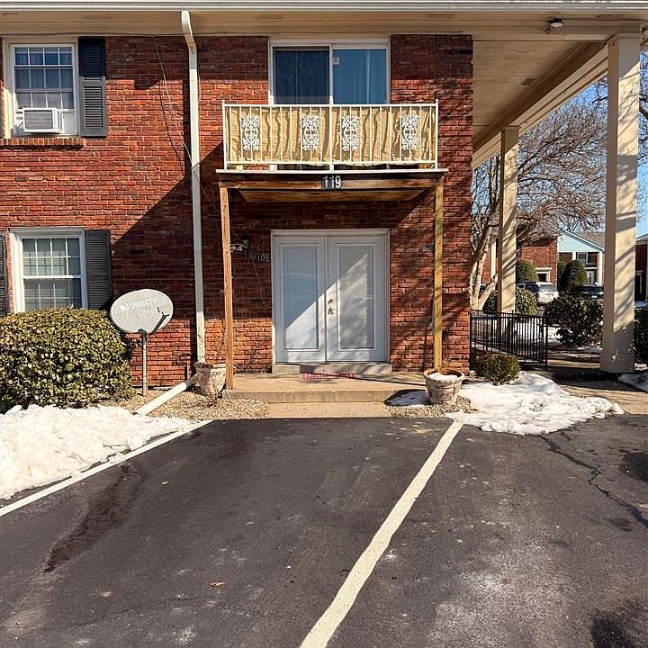 1st image of 1926 Goldsmith Ln Unit 109