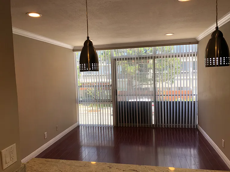 500 El Camino Real #0 — Photo 3