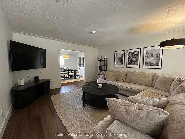 15 Hildegard Dr — Photo 3