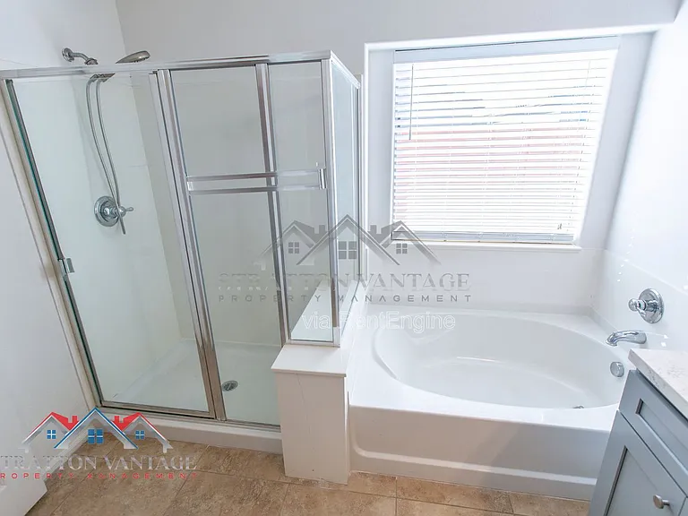 9096 N 97th Dr — Photo 36