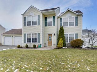 56 Sherrybrooke Dr, Howell, NJ 07731