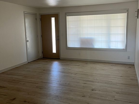 5th image of 3285 Starr Ct NE #1