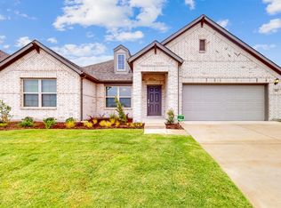 108 Hudson Ln, Justin, TX 76247