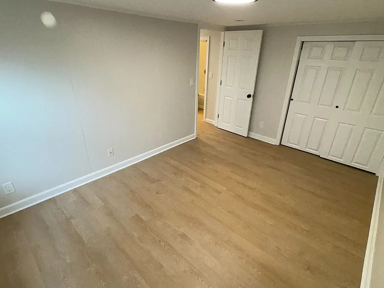 106 Railroad Ave #6 — Photo 7