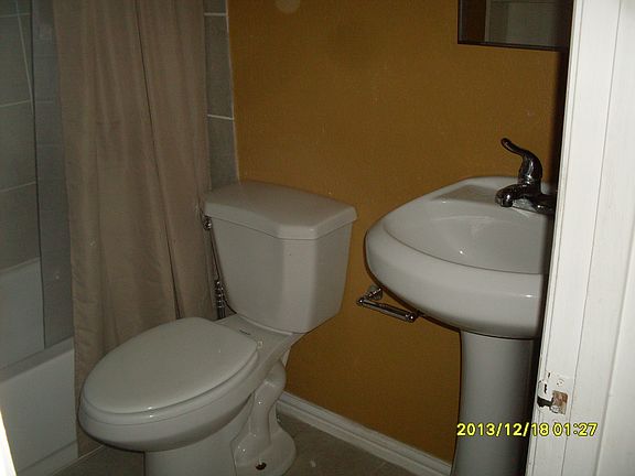 3rd image of 12040 High Meadow Dr