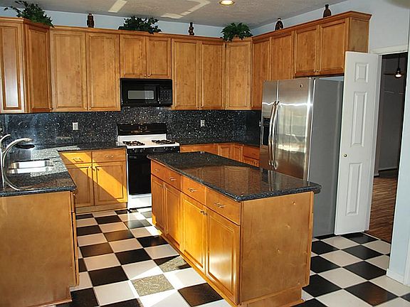 5th image of 1723 Chesapeake Bay Ct