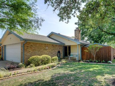 1710 Red Bud Ln, Euless, TX, 76039