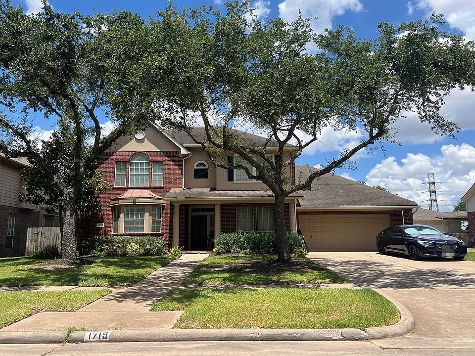 1st image of 1719 Lake Winds Dr