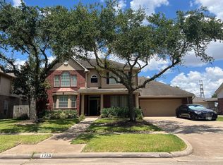 1719 Lake Winds Dr, Missouri City, TX 77459