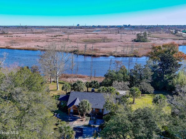 110 Riverview Drive, Leland, NC 28451