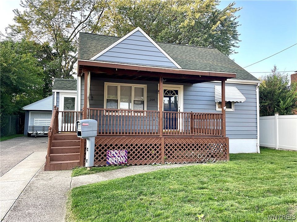 1st image of 208 Aldrich Pl