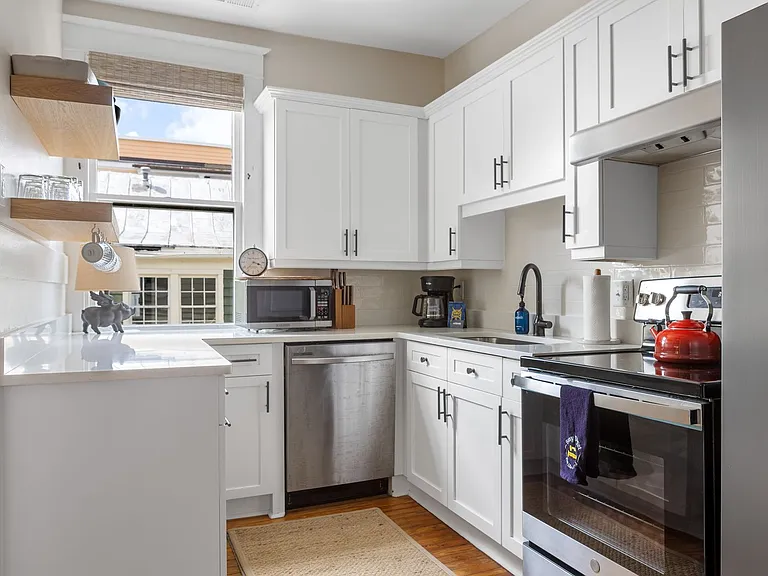 230 Rutledge Ave #B — Photo 15