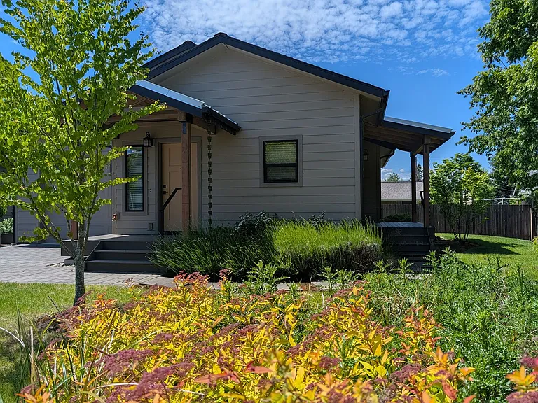 2202 Four Oaks Grange Rd — Photo 4