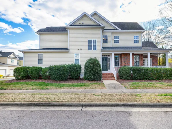 678 Democracy St, Raleigh, NC 27603