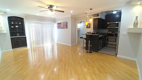 Floor plan 203