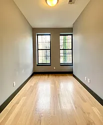 Rented by MADEHOME