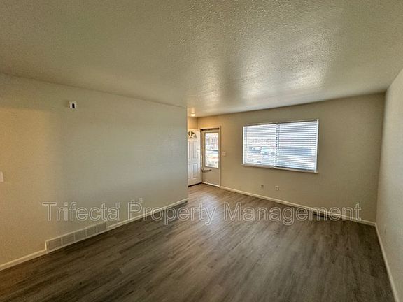 2nd image of 2121 35th Ave APT 16