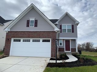 365 Warm Springs Dr, Fairborn, OH 45324