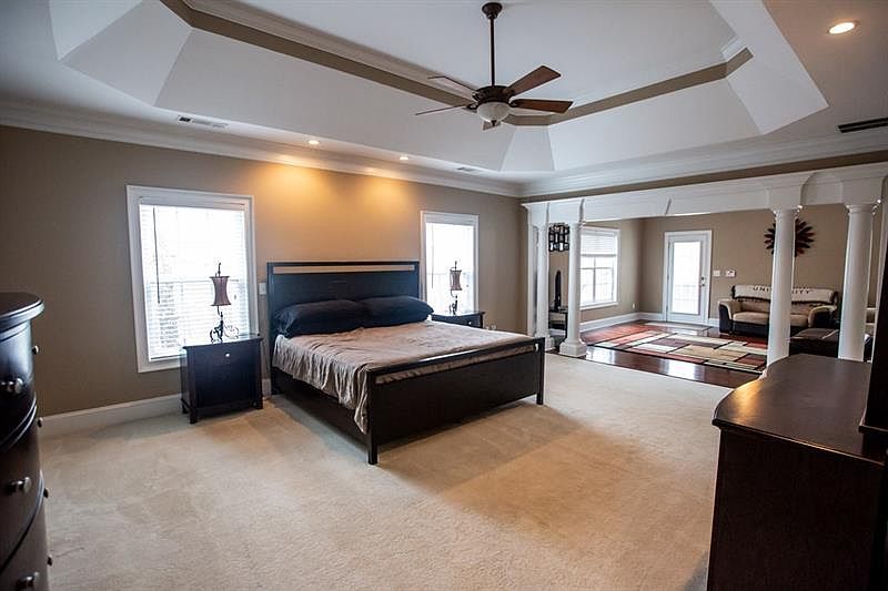 5464 W Chapel Hill Rd, Douglasville, GA 30135 Zillow