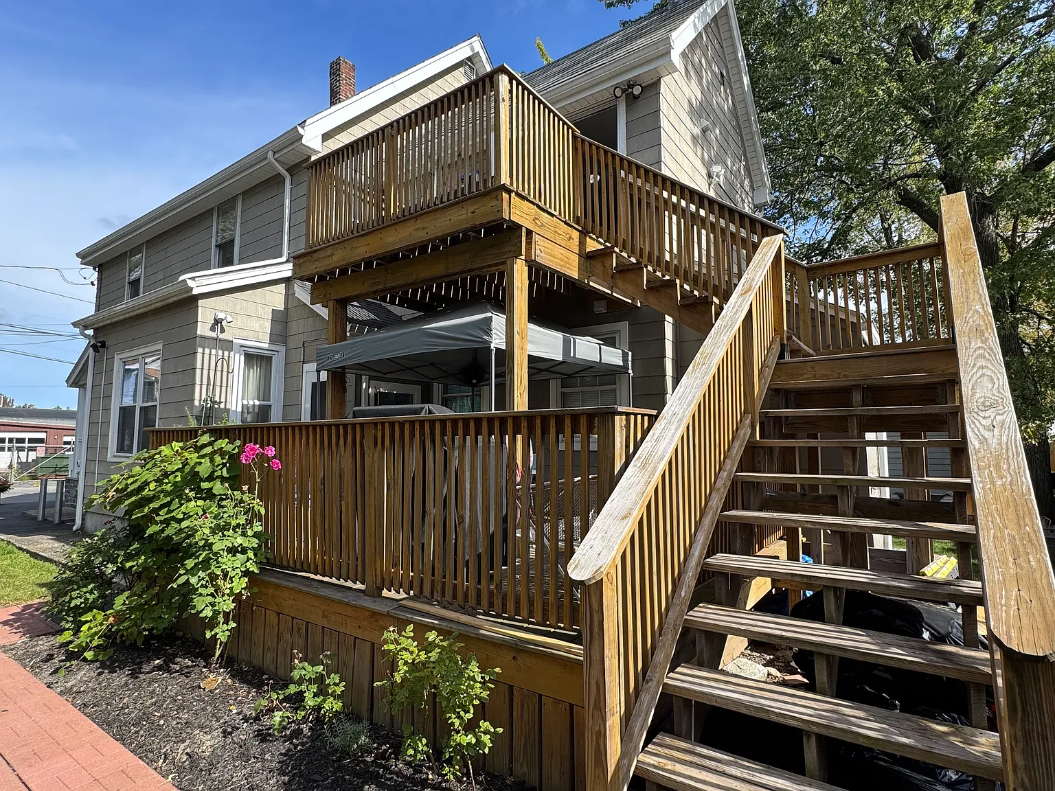 4 bed, 1700 sqft, $2,800 — Photo 1